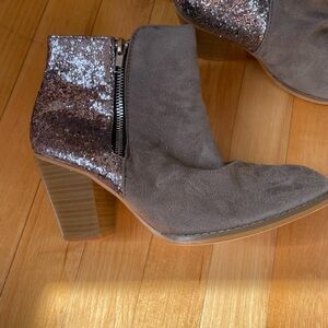 Gray Sparkly Booties